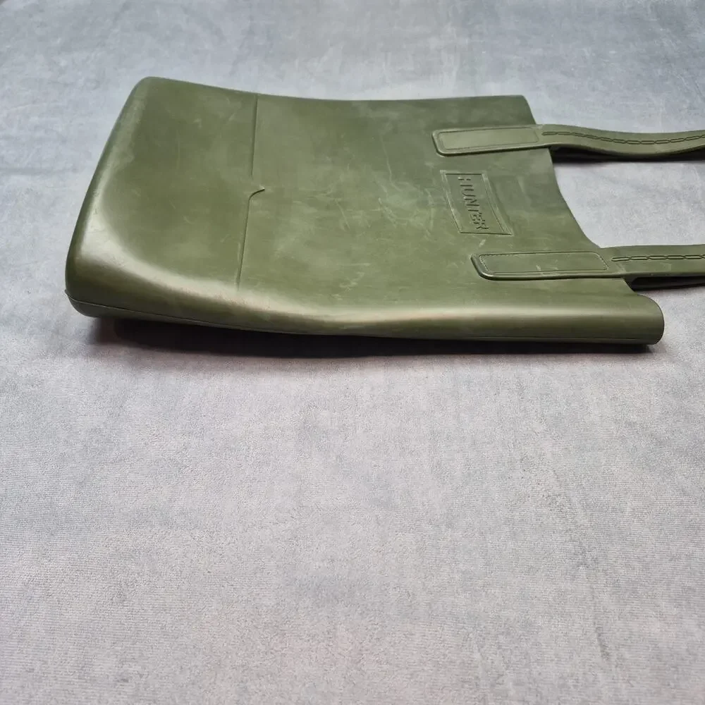 Hunter Rubber Tote Green Sling Shoulder Bag Waterproof Beach Garden Fishing
